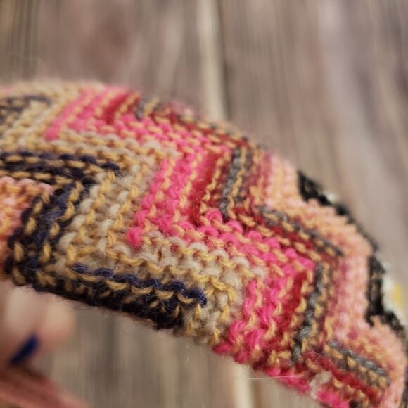 3 for $25 Evelyne Aymon Headband - Picture 3 of 8